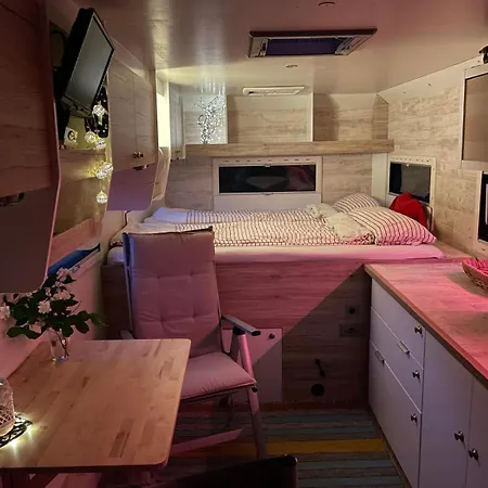 Nicos Tinyhouse * Kiel